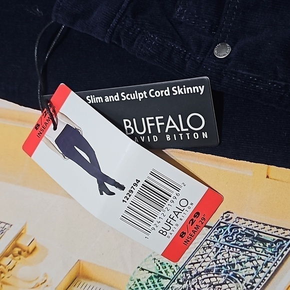 Buffalo David Bitton Corduroy Skinny Pants Size 8/29 NWT - Picture 3 of 6